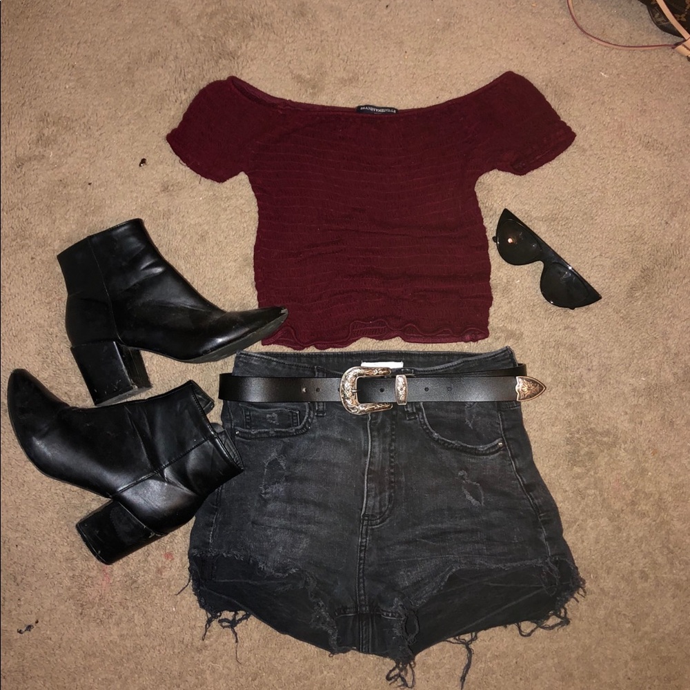 Off-Shoulder Maroon Crop Top